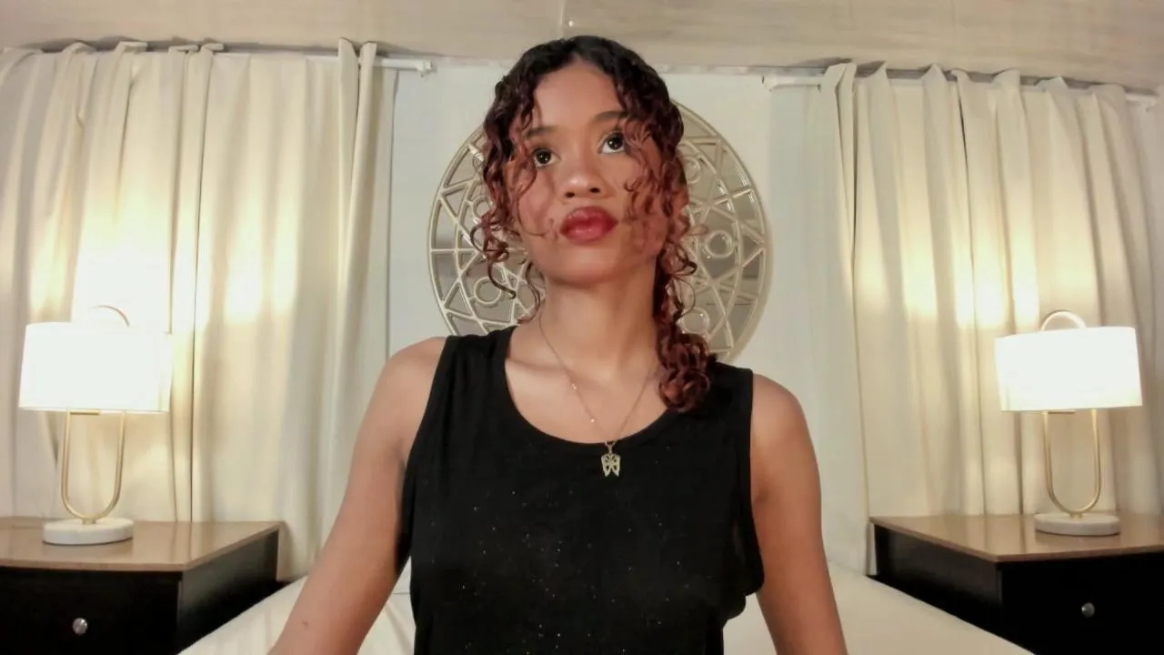 Offline Aprillbrunette on Cam4