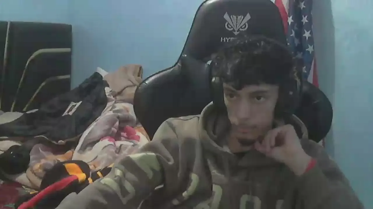 Freechat arab_adam on Cam4