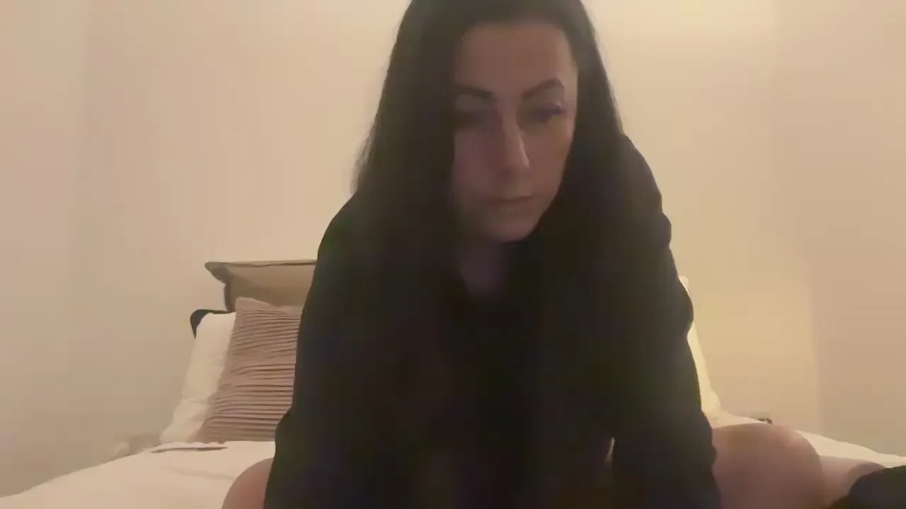 Offline Arabellala on Cam4