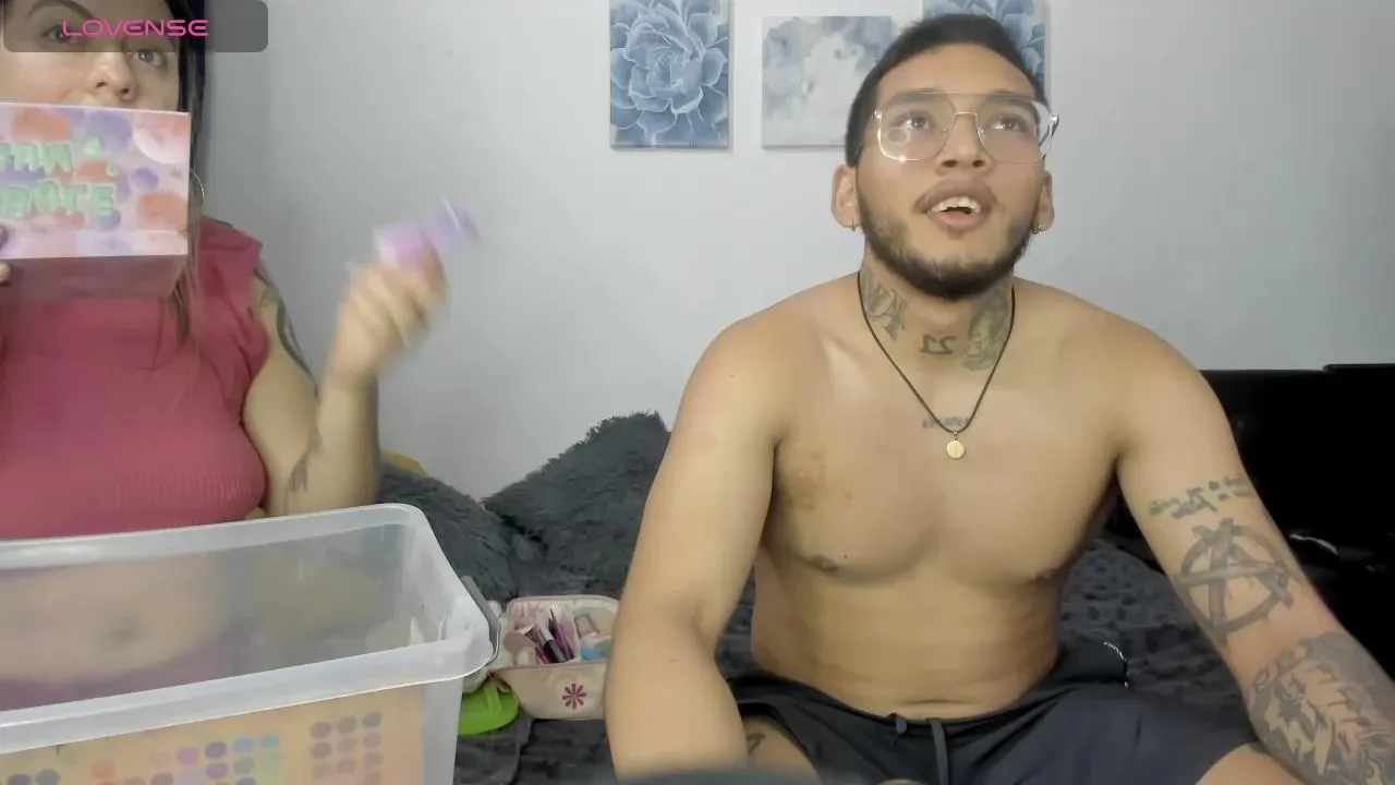 Offline Arianawil on Cam4