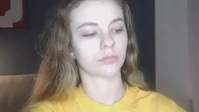 Offline AriaYoung on Cam4