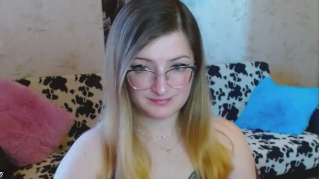 Offline ariel_xbaby on Cam4