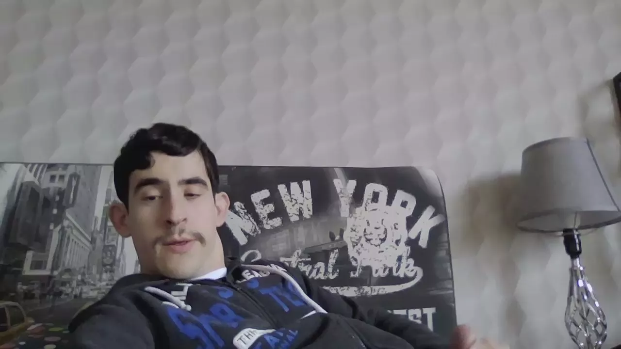 Offline arrucatjonatha2 on Cam4