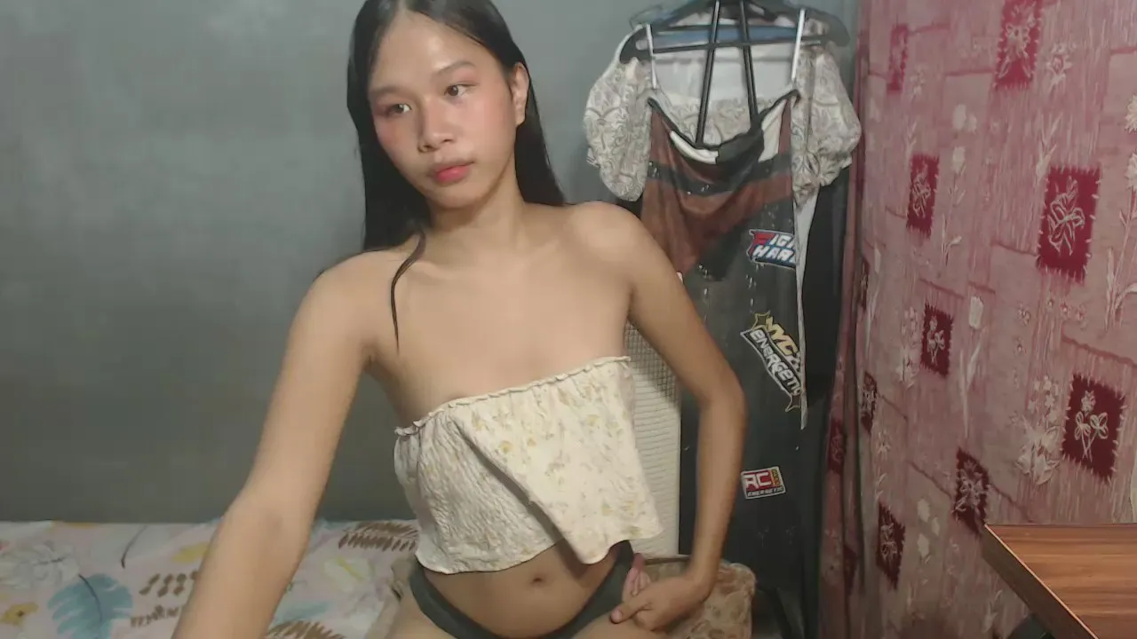 Offline Ashianna69 on Cam4