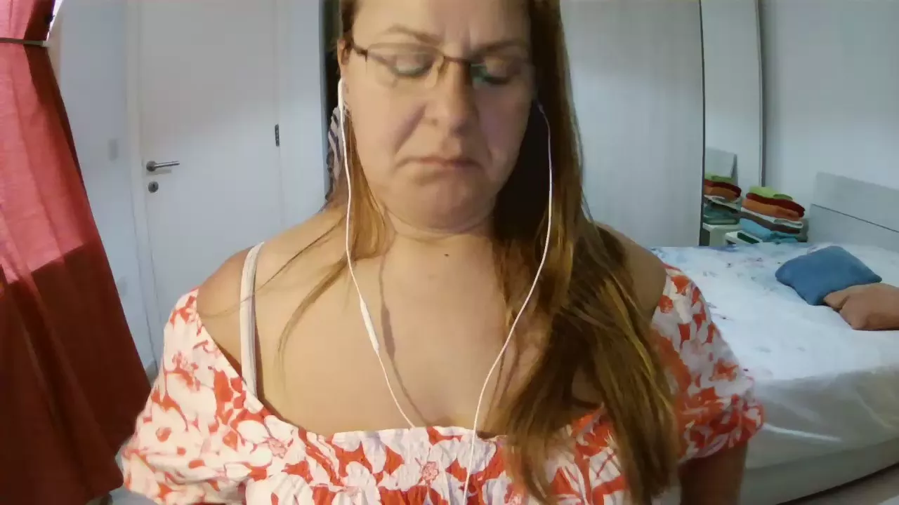 Offline AshNasty on Cam4