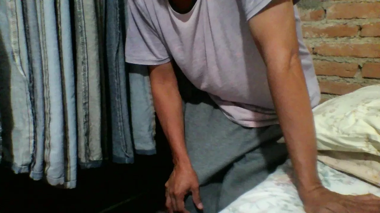 Offline asisoyxxx on Cam4