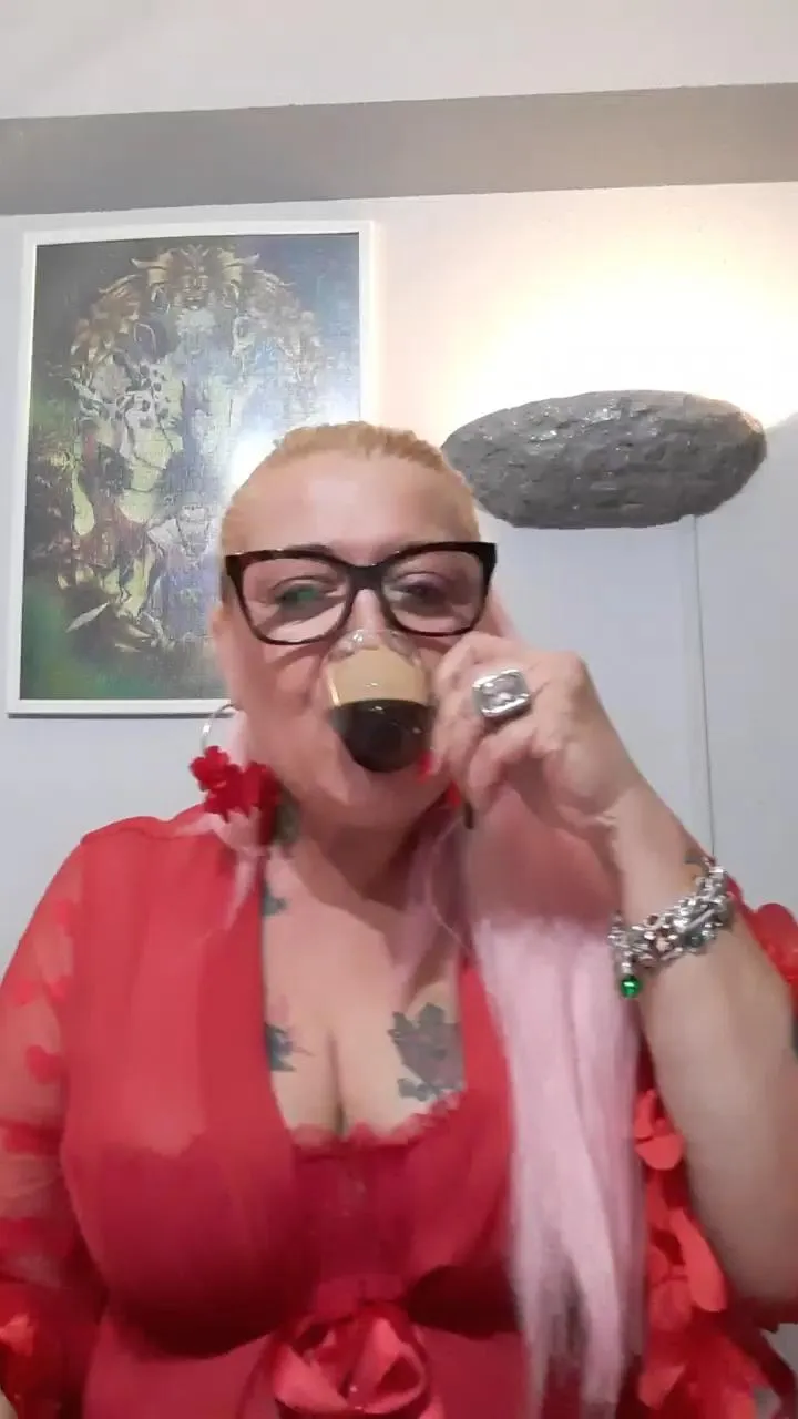 Offline athena80_sexy on Cam4