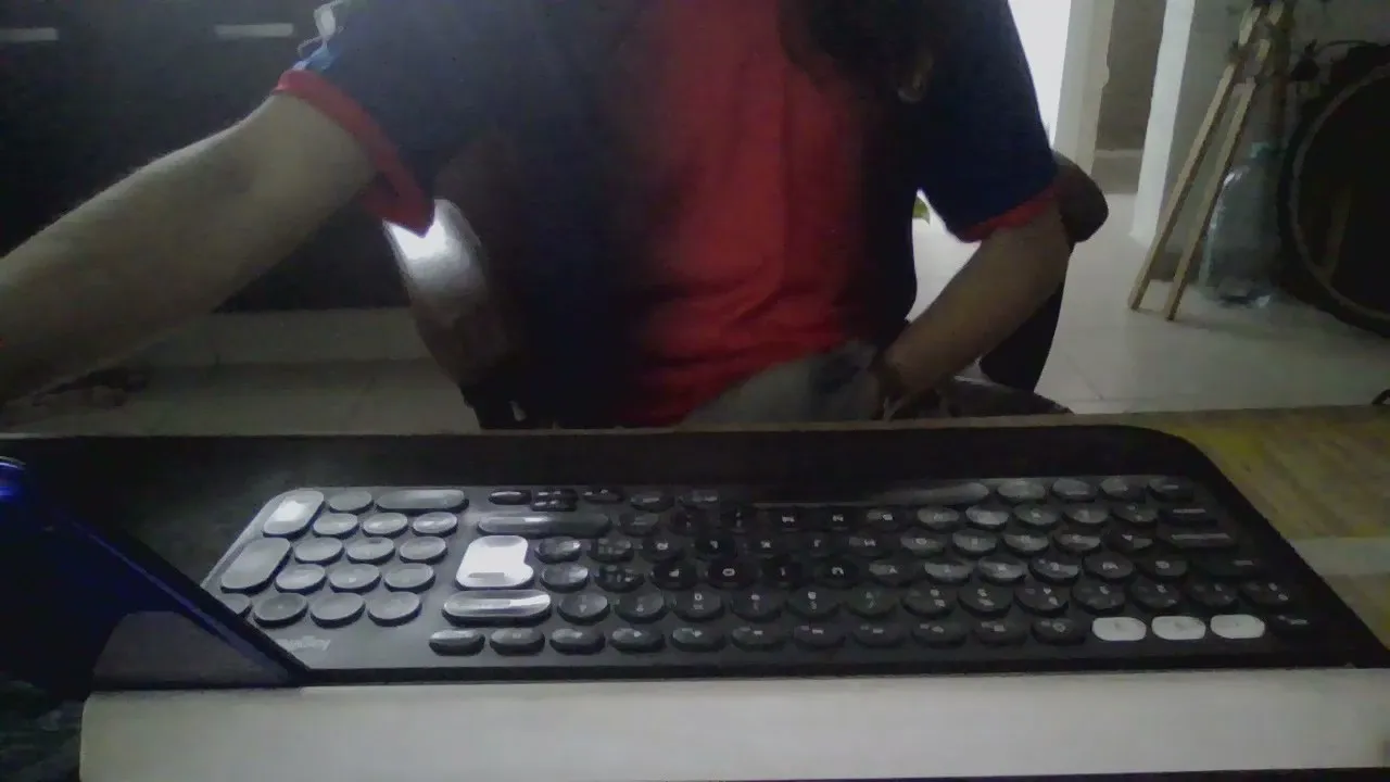 Offline aurelianobgarin on Cam4