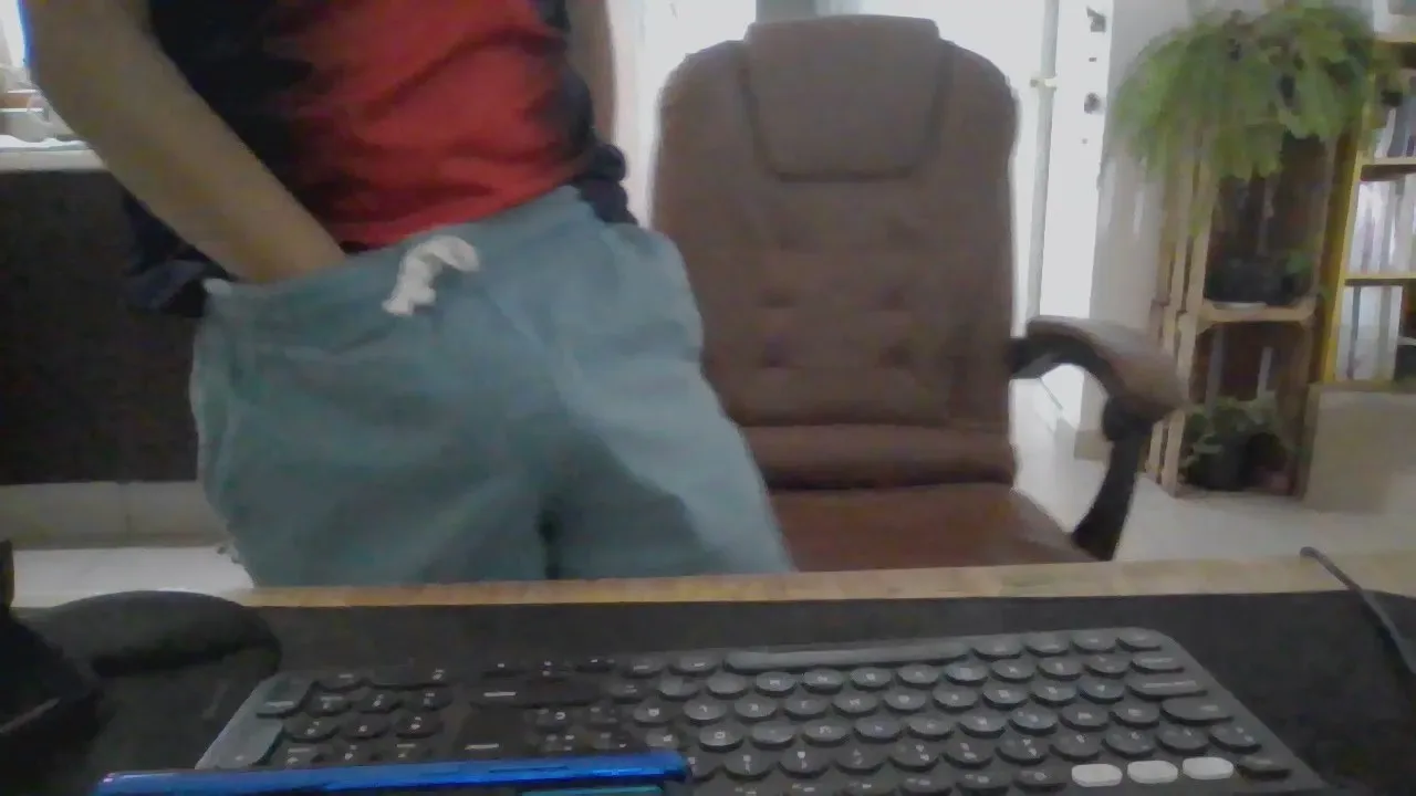 Offline aurelianobgarin on Cam4