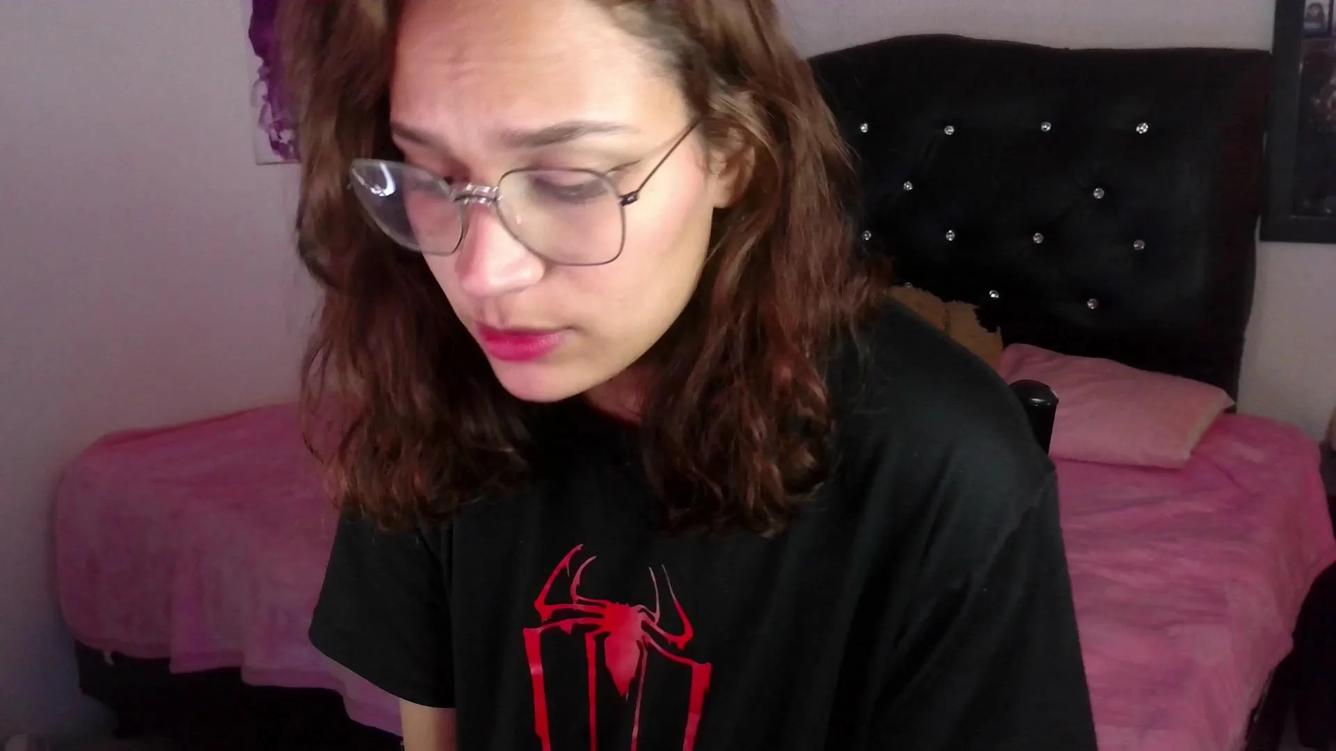 Offline AURORAA_SOUL on Cam4