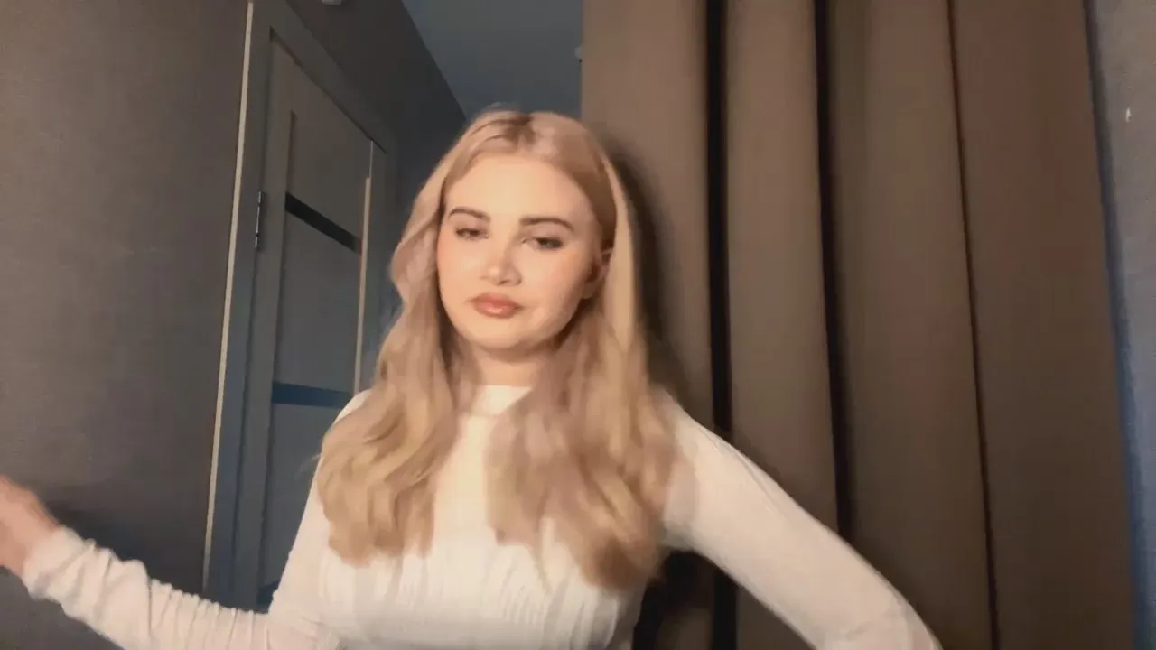 Offline AustinGalic on Cam4