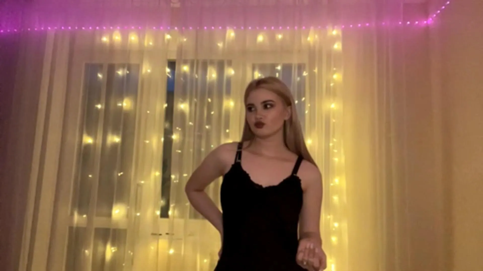 Offline AustinGalic on Cam4