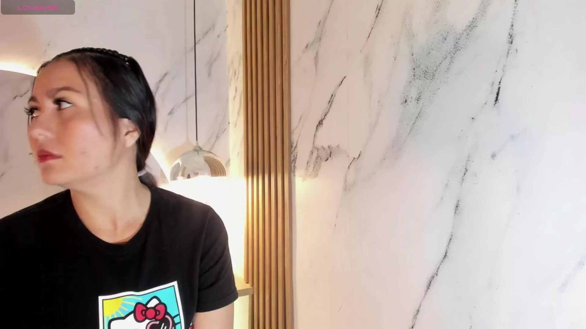 Freechat AvaWhiite on Cam4