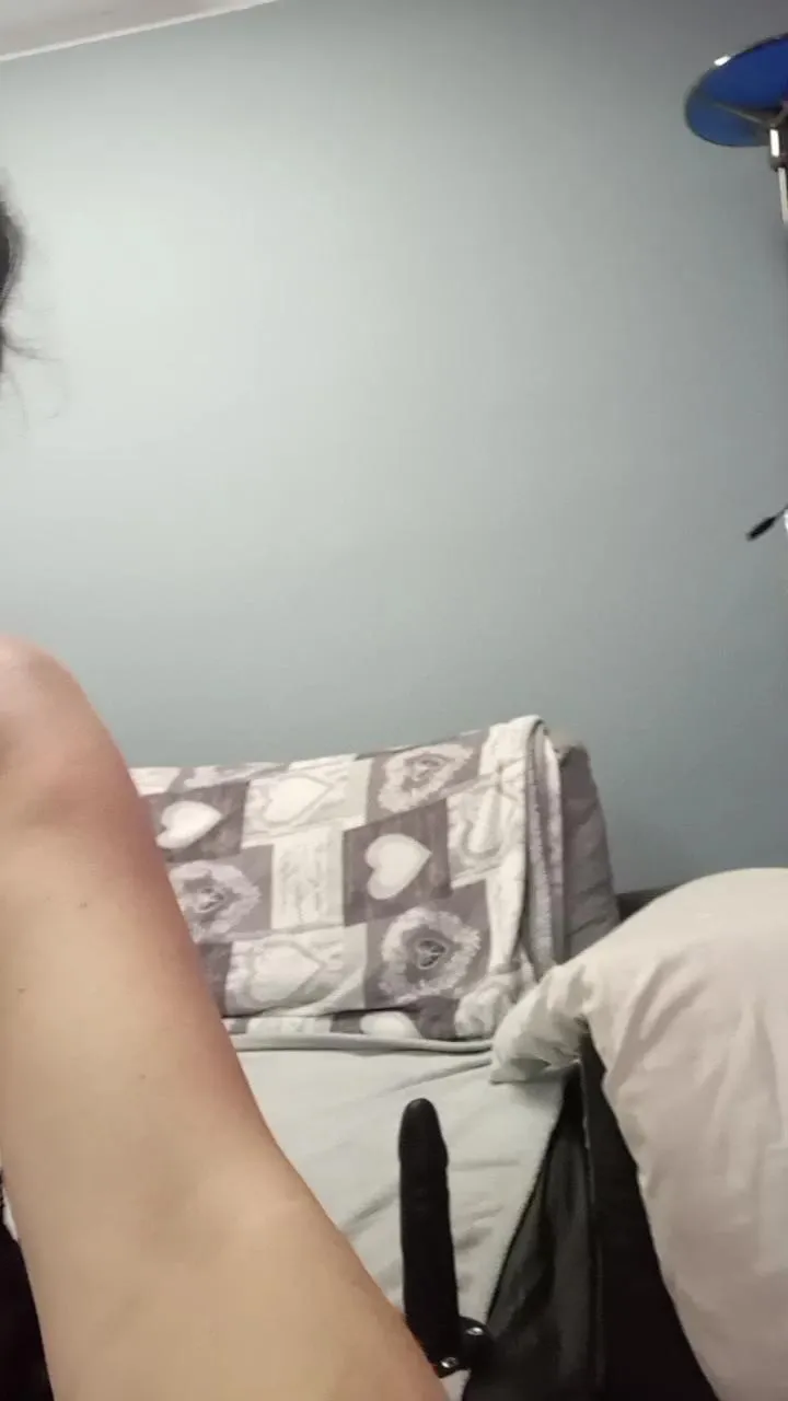 Offline BabySaraBettoni on Cam4