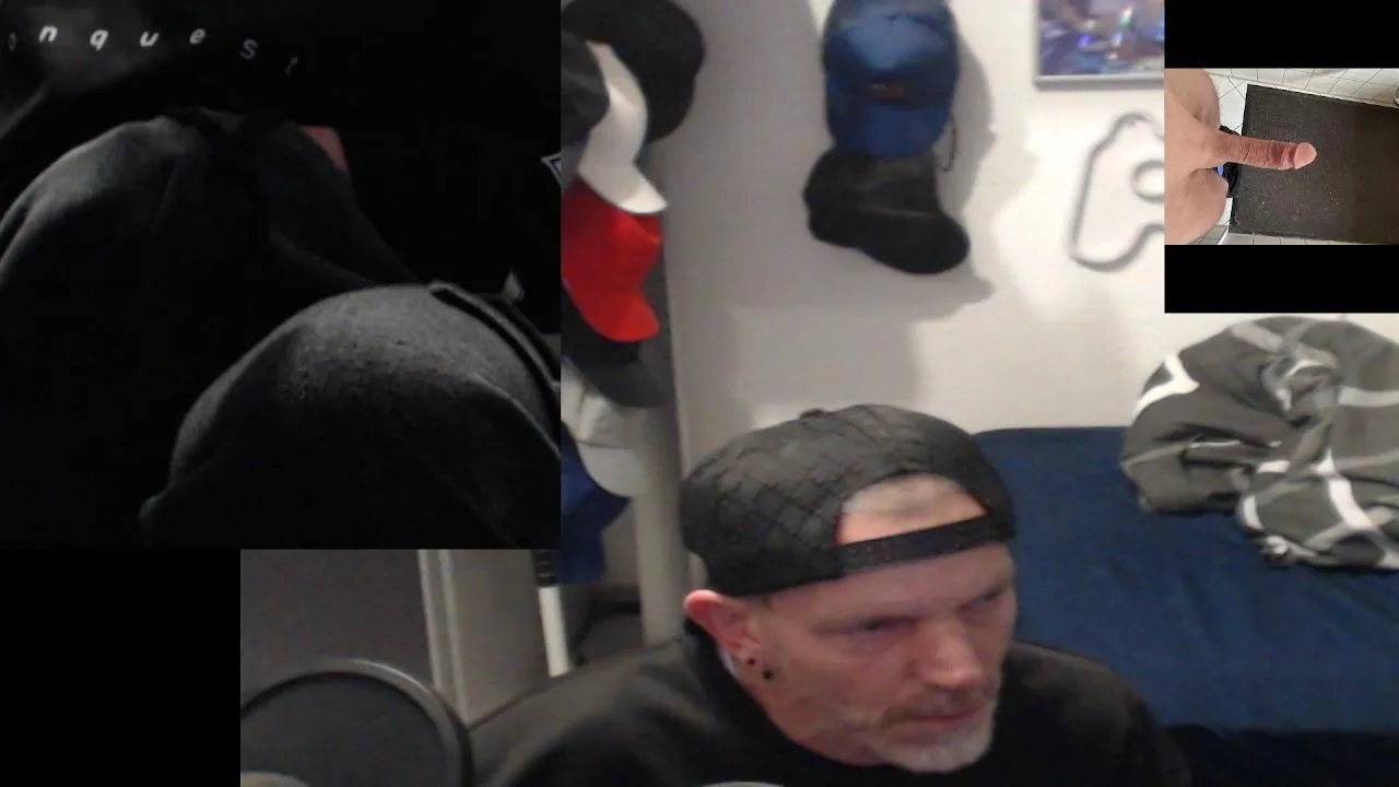 Offline BaNaNeNOrAnGeN on Cam4