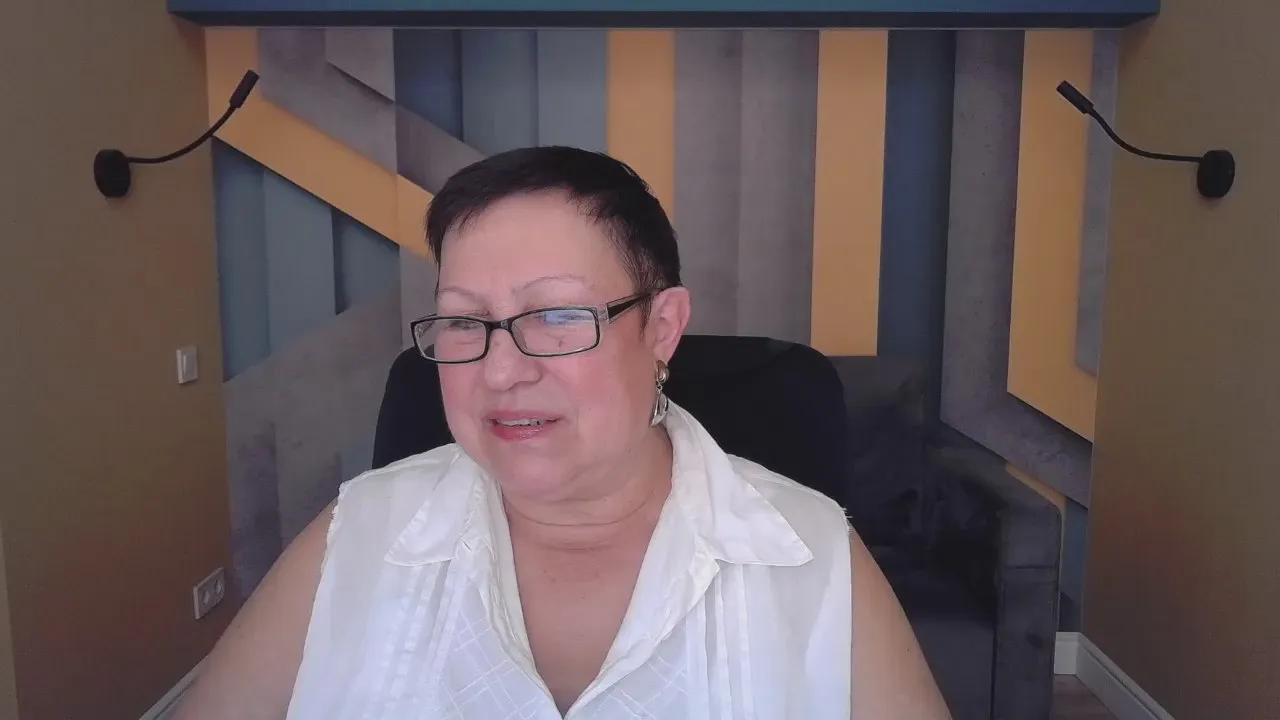 Offline BarbaraTurners on Cam4