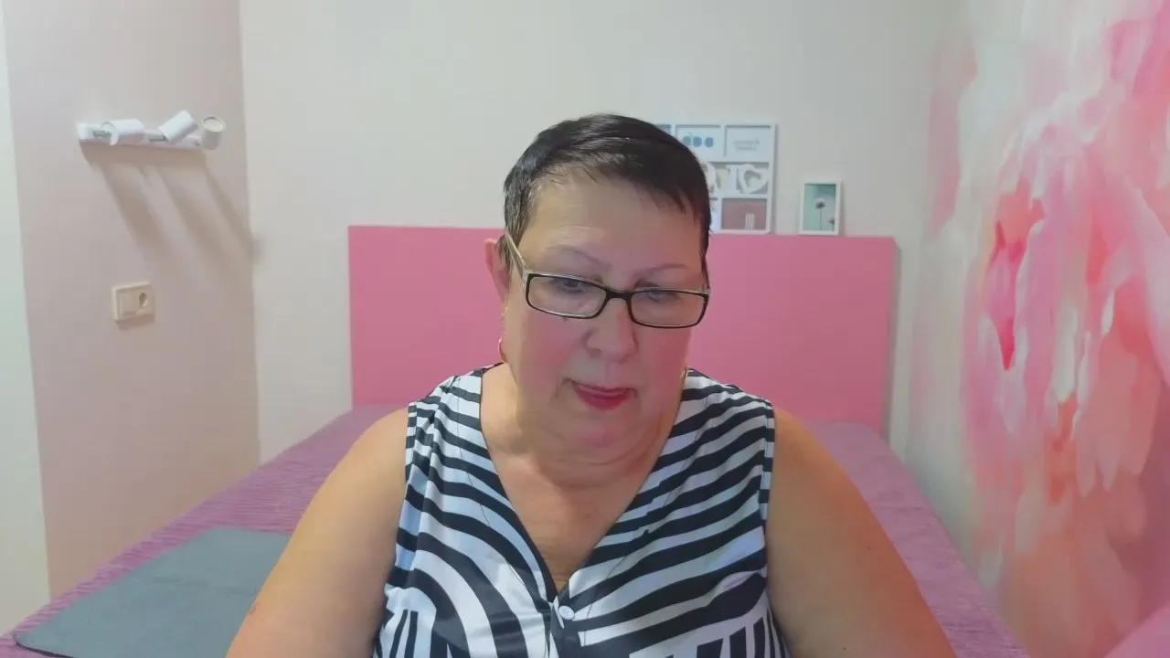 Offline BarbaraTurners on Cam4