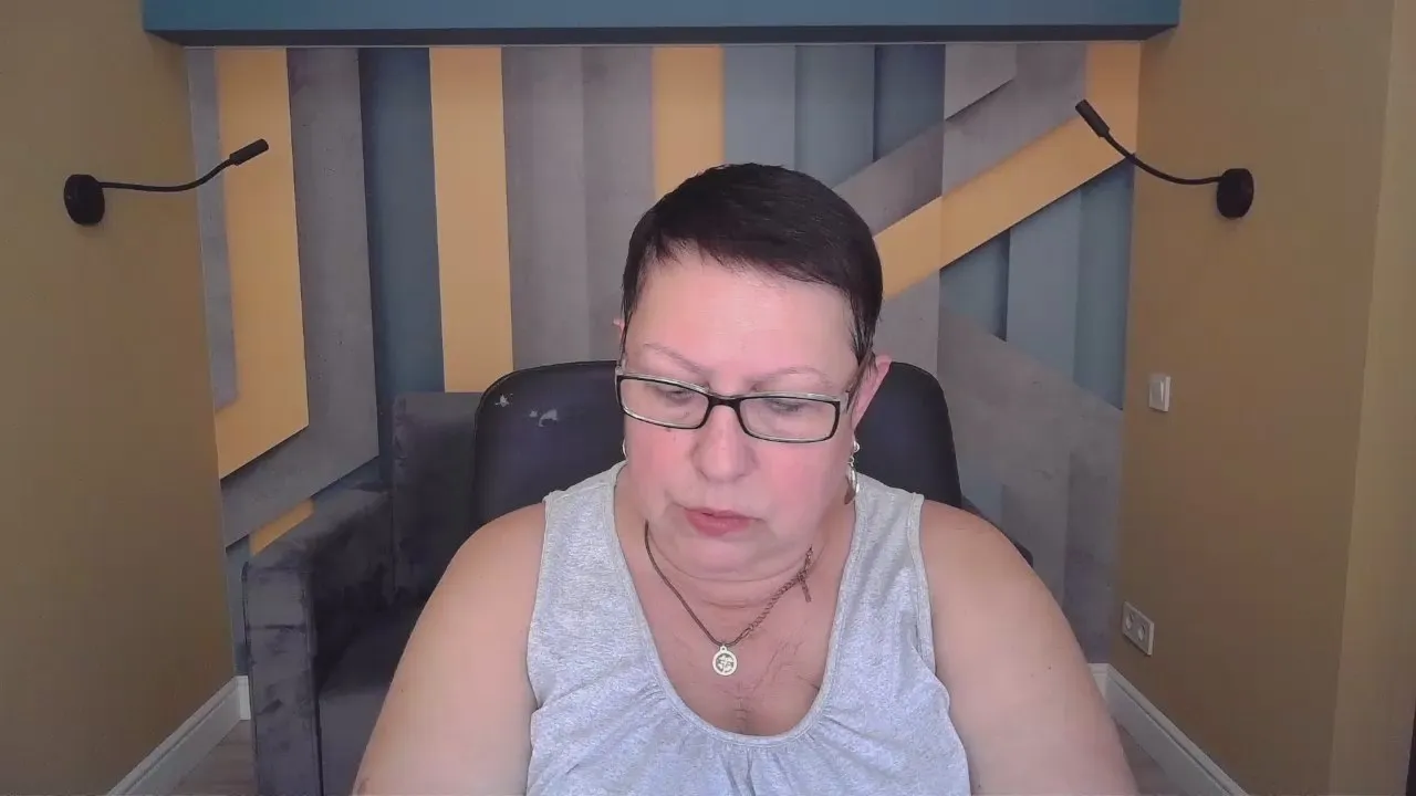 Offline BarbaraTurners on Cam4