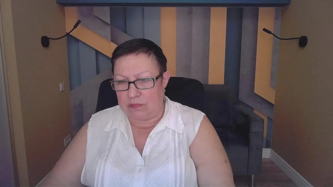 Offline BarbaraTurners on Cam4