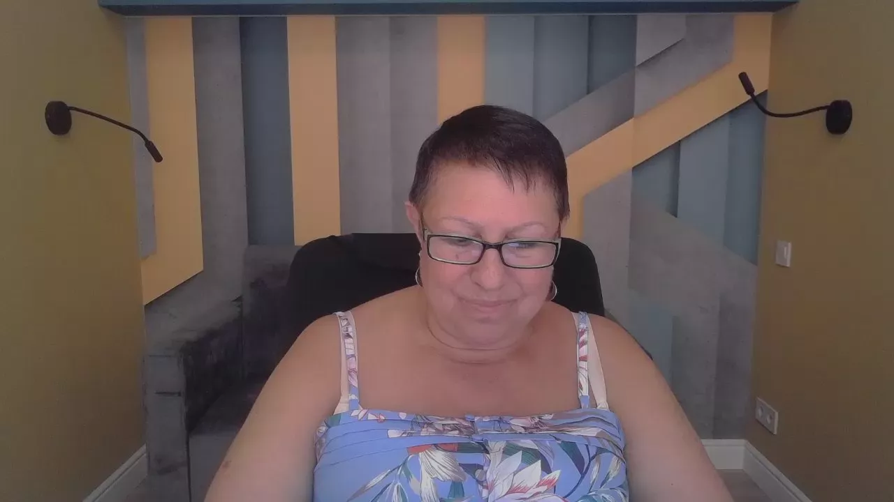 Offline BarbaraTurners on Cam4