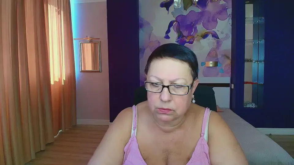 Offline BarbaraTurners on Cam4