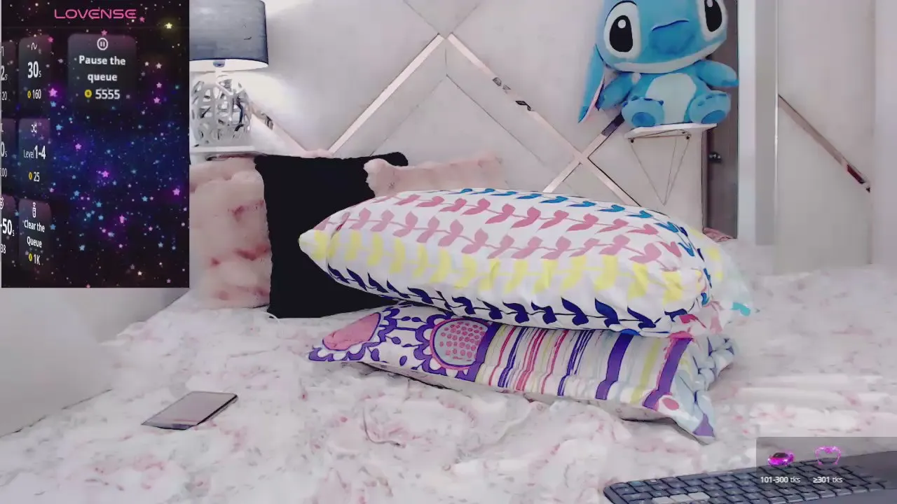 Offline barbie_godut on Cam4