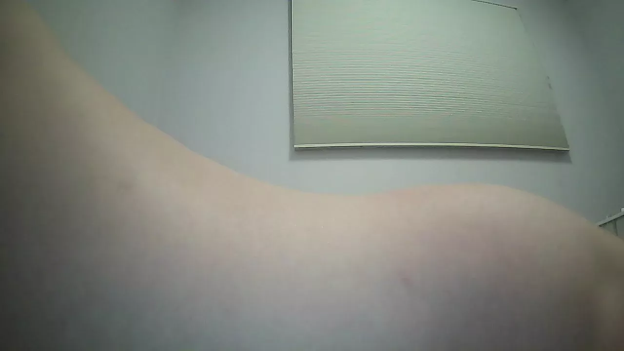 Offline Bareful_Bryanz on Cam4