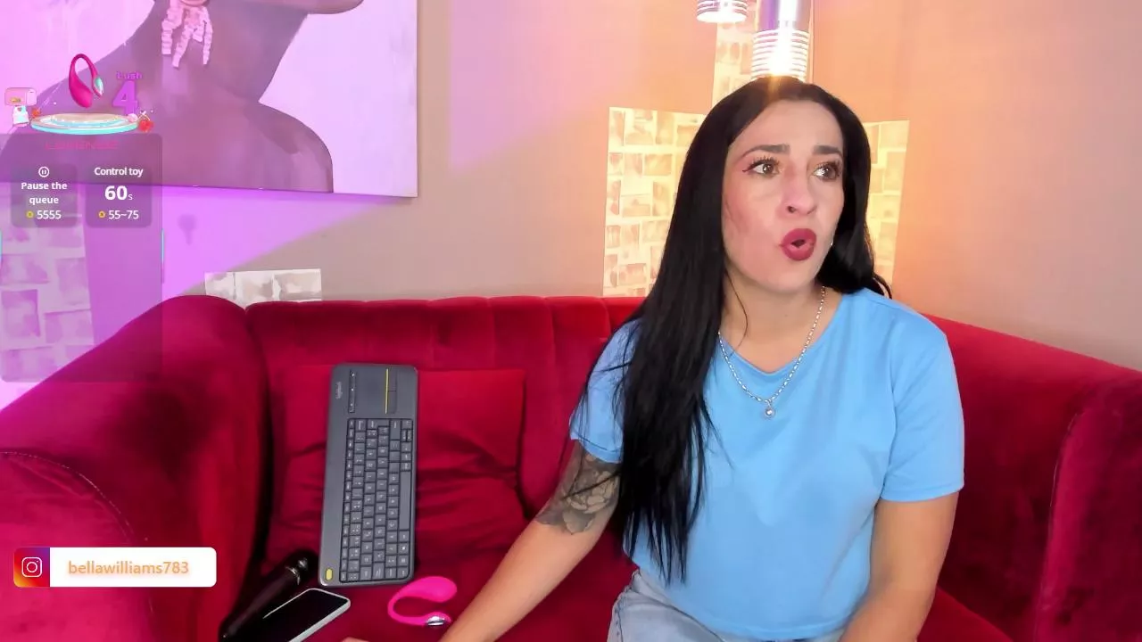 Offline BellaWilliams on Cam4