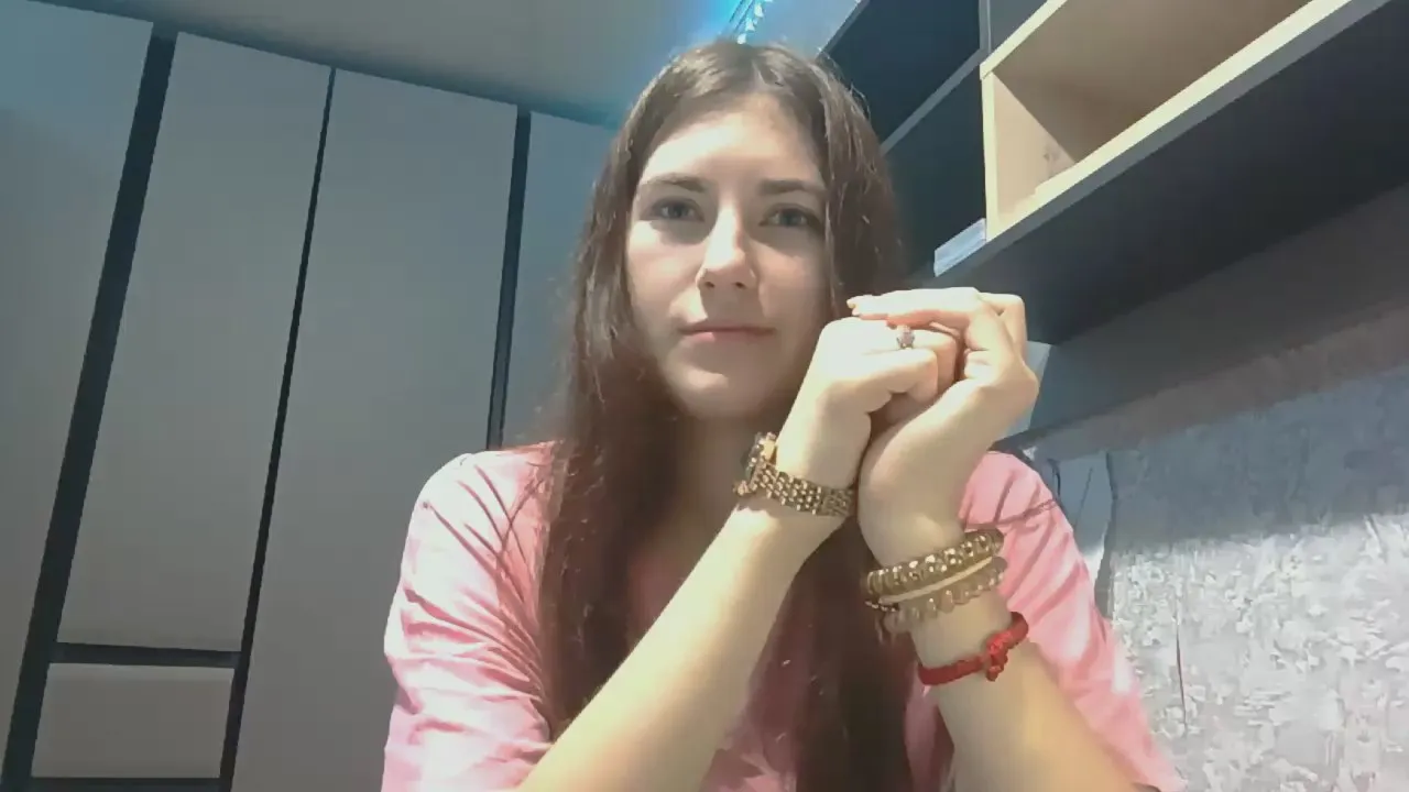 Offline BerneiceLannan on Cam4