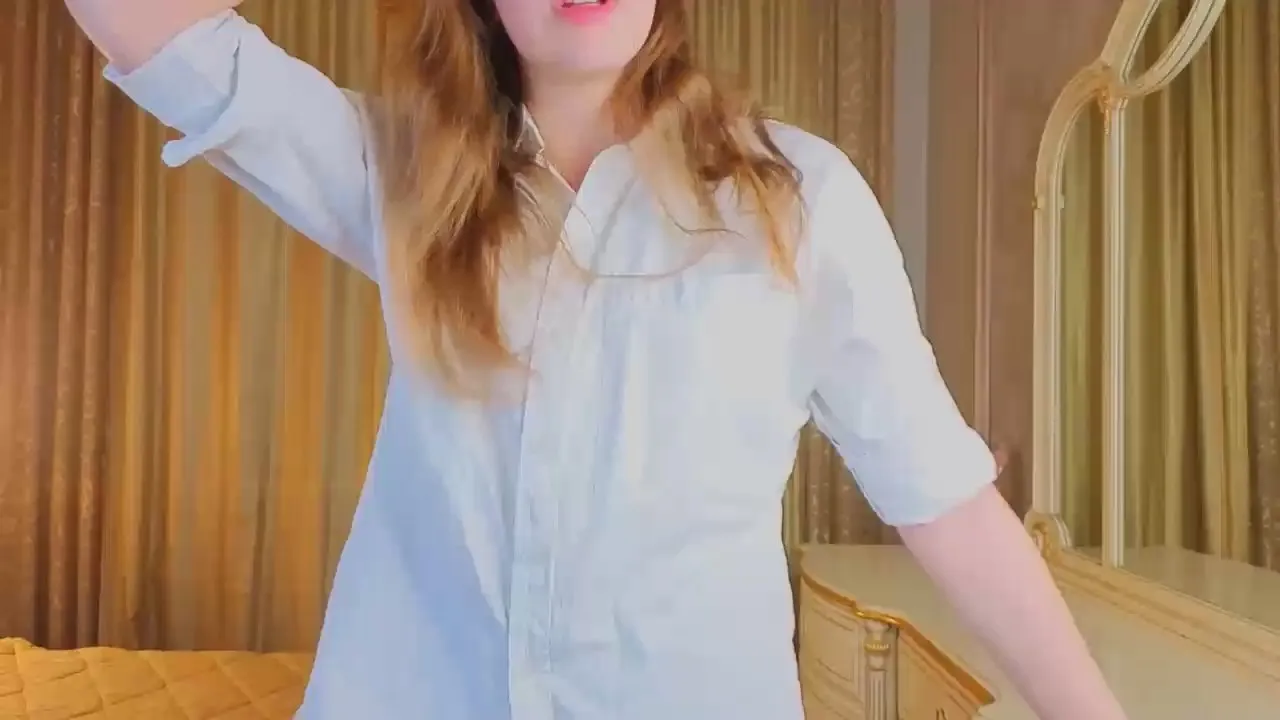 Freechat BertieSiver on Cam4