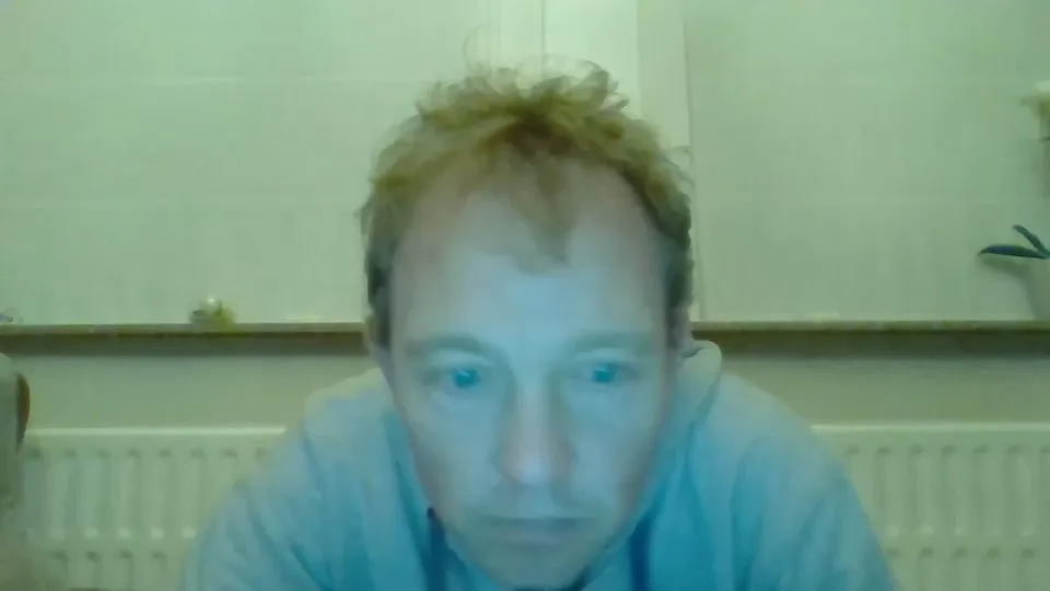 Offline bertolini83 on Cam4