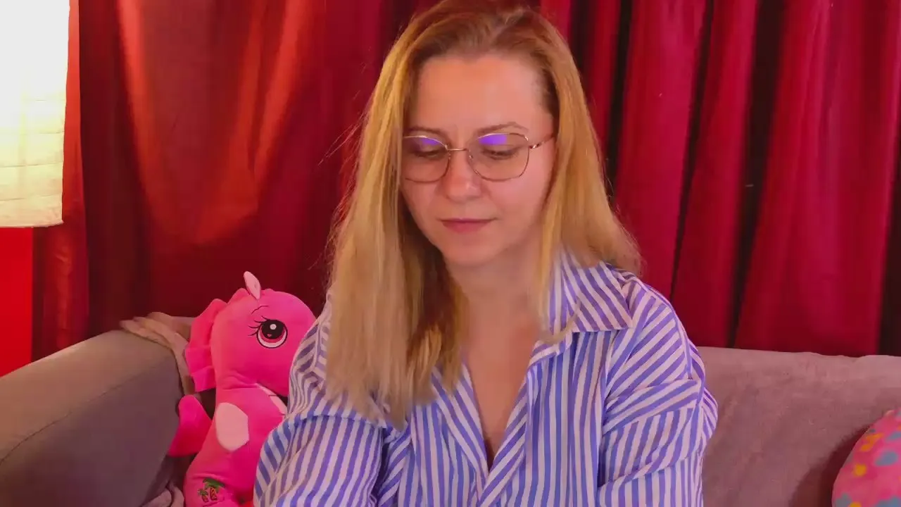 BigBoobsARRI on Cam4 