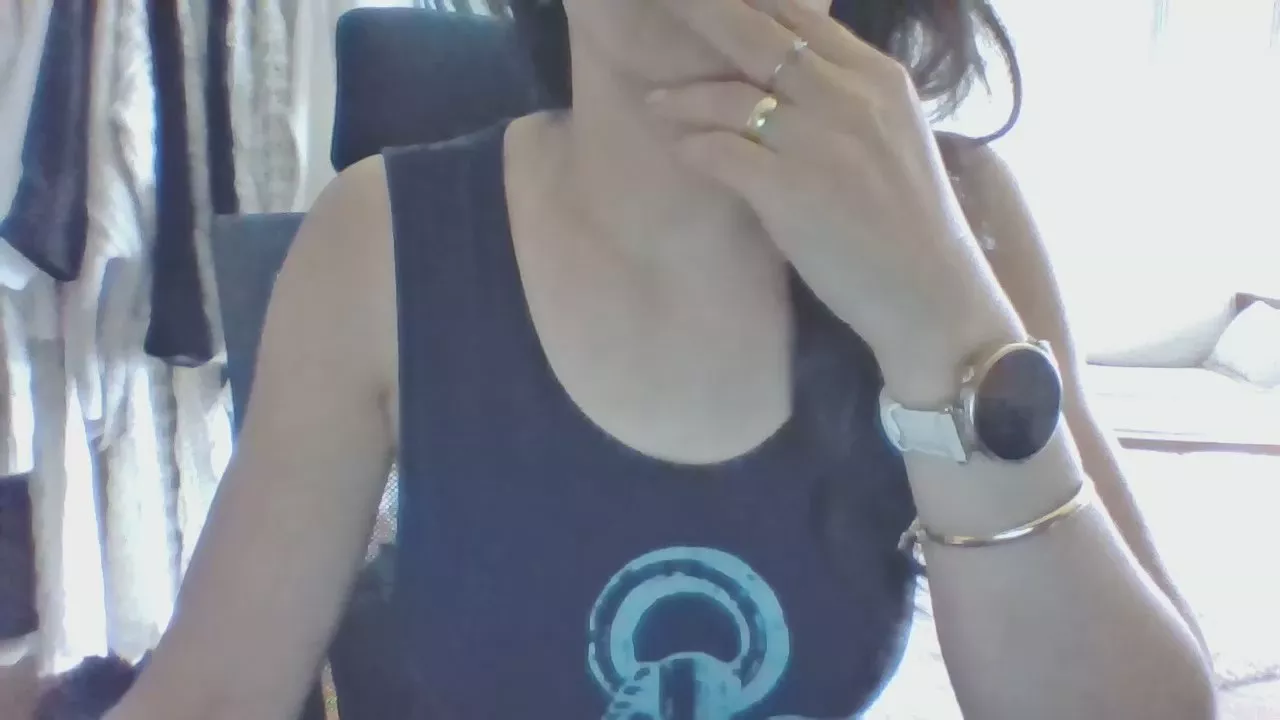 Offline black1982 on Cam4