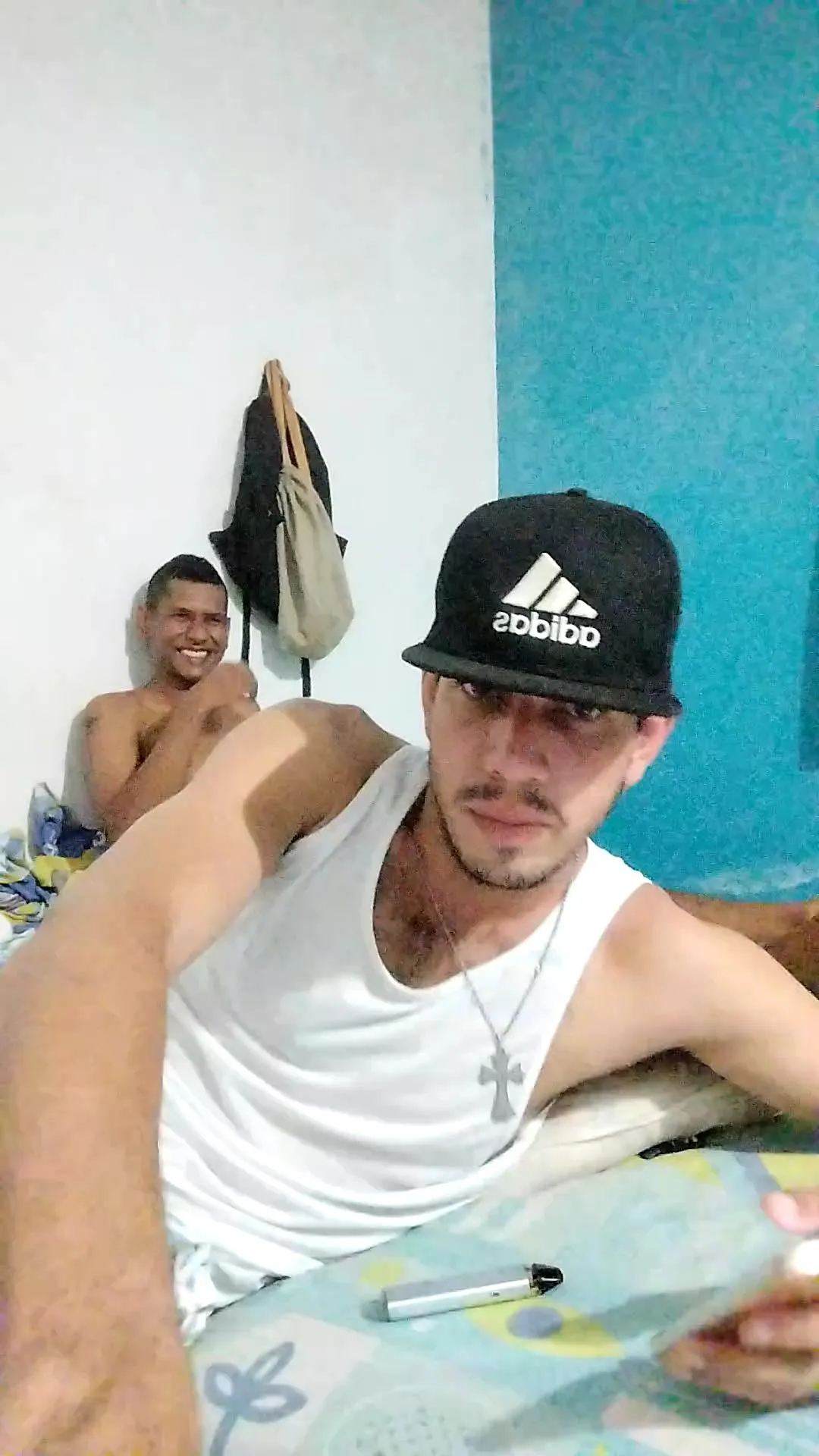 Offline BlackCockBig19 on Cam4