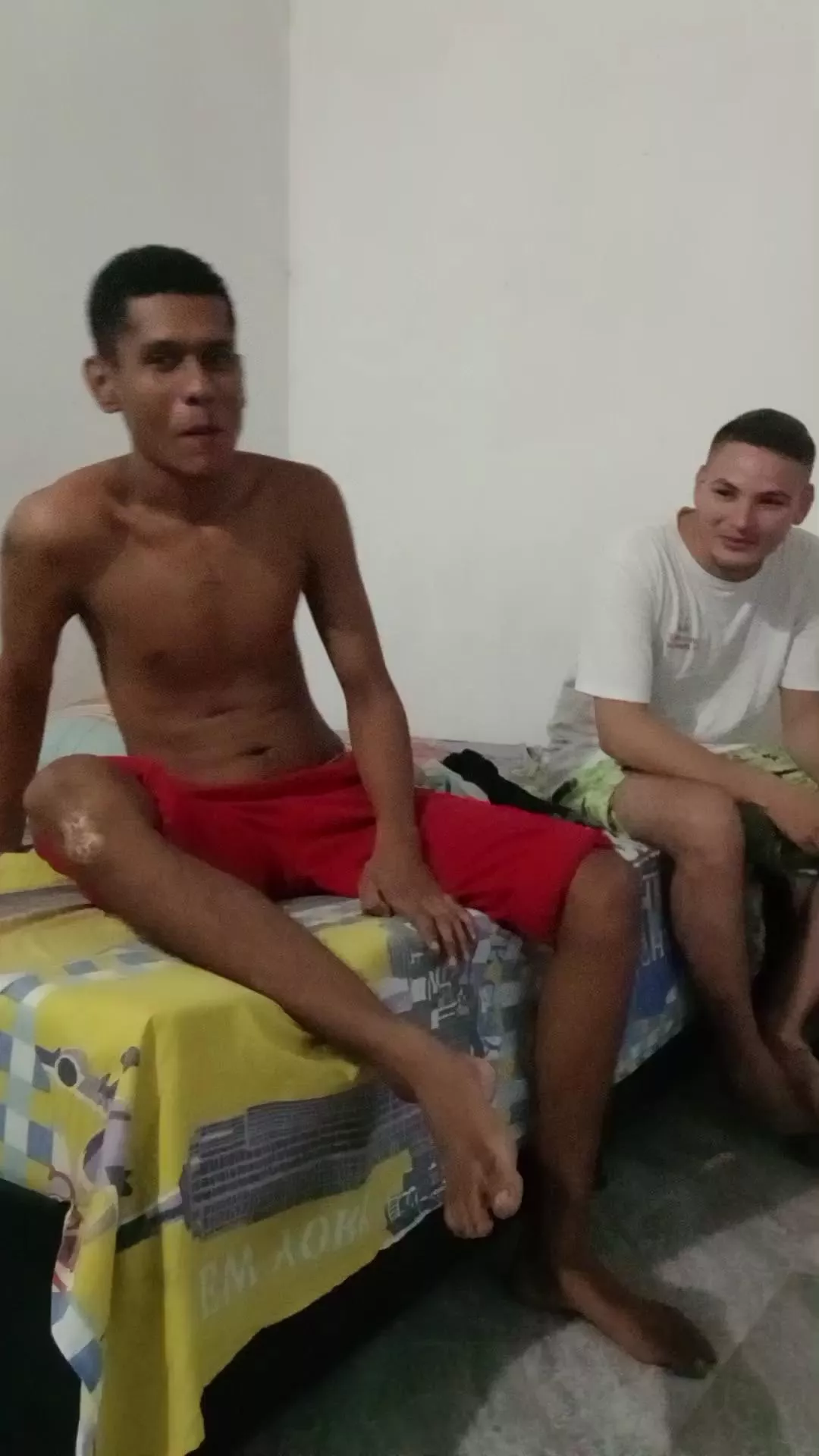 Offline BlackCockBig19 on Cam4