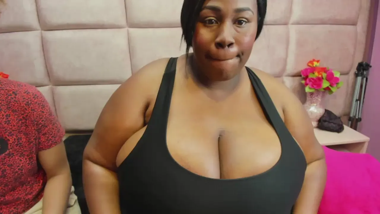 Offline Bloom_B on Cam4