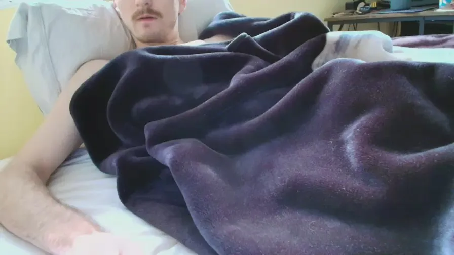 Offline bluezed on Cam4