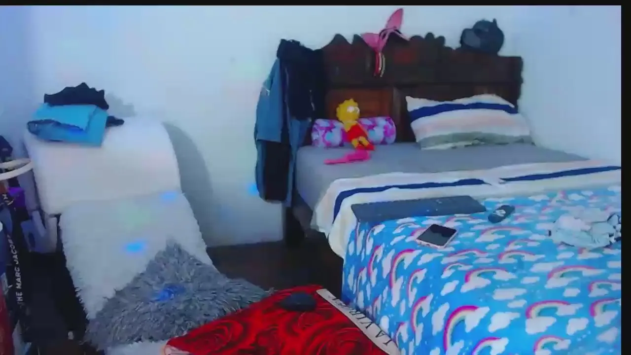 Offline bosshotslave on Cam4