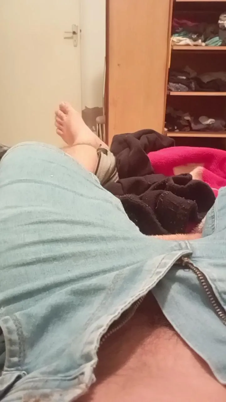 Offline BoyBet on Cam4