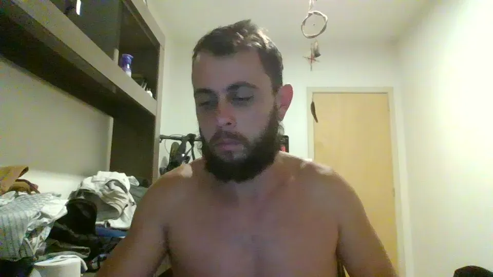 Offline BoyBet on Cam4