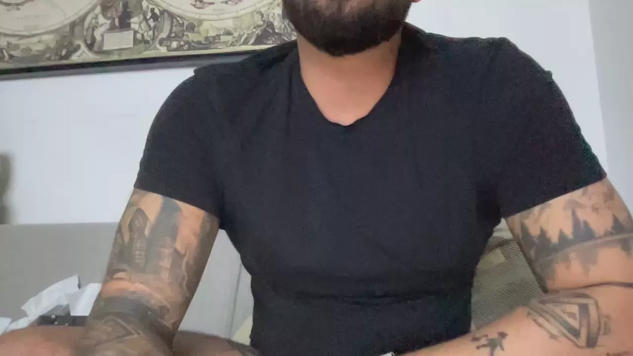 Offline brazilro3 on Cam4