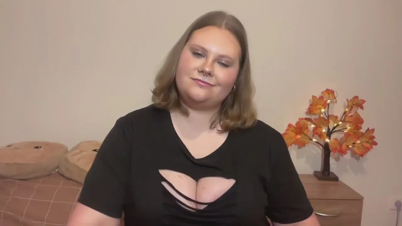 Offline BriannaDirty on Cam4