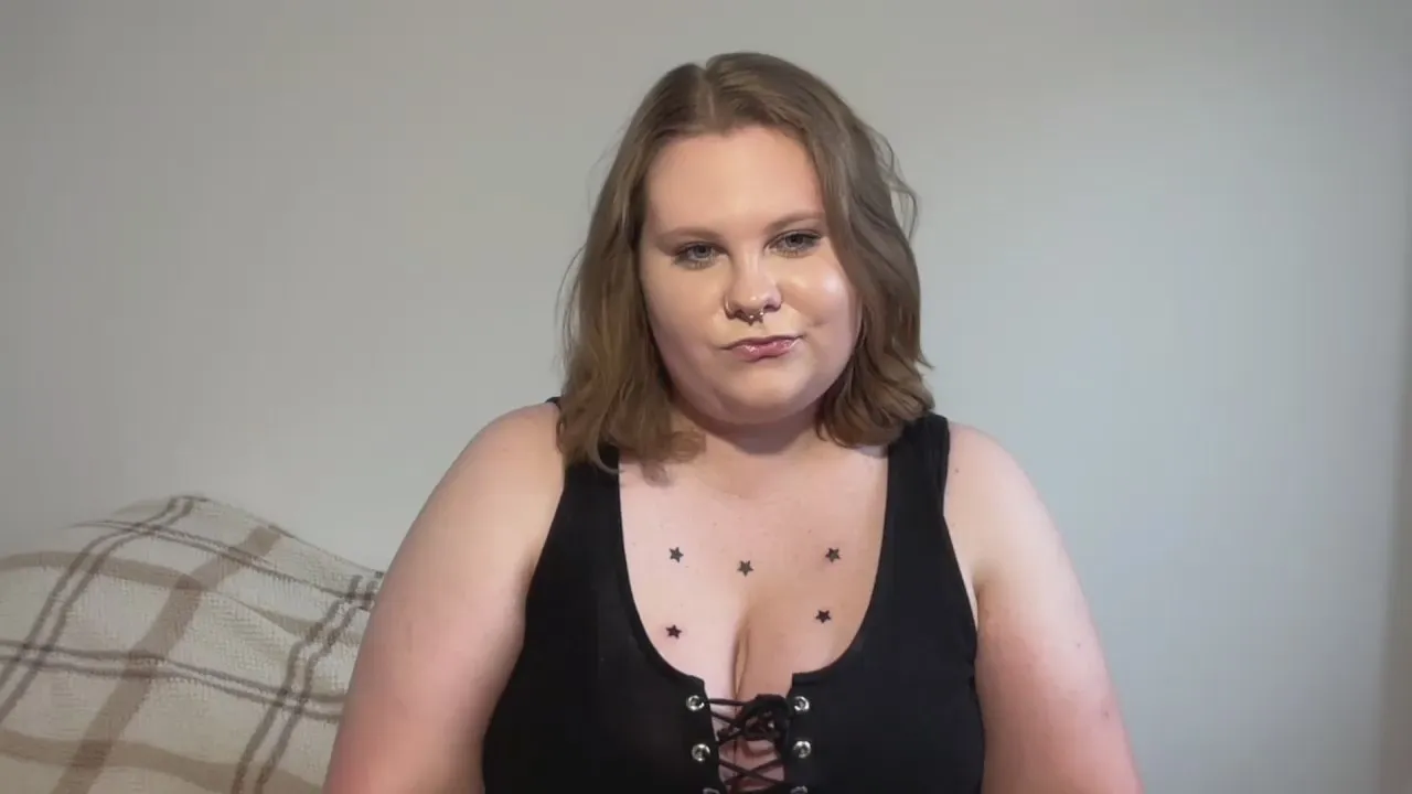 Offline BriannaDirty on Cam4