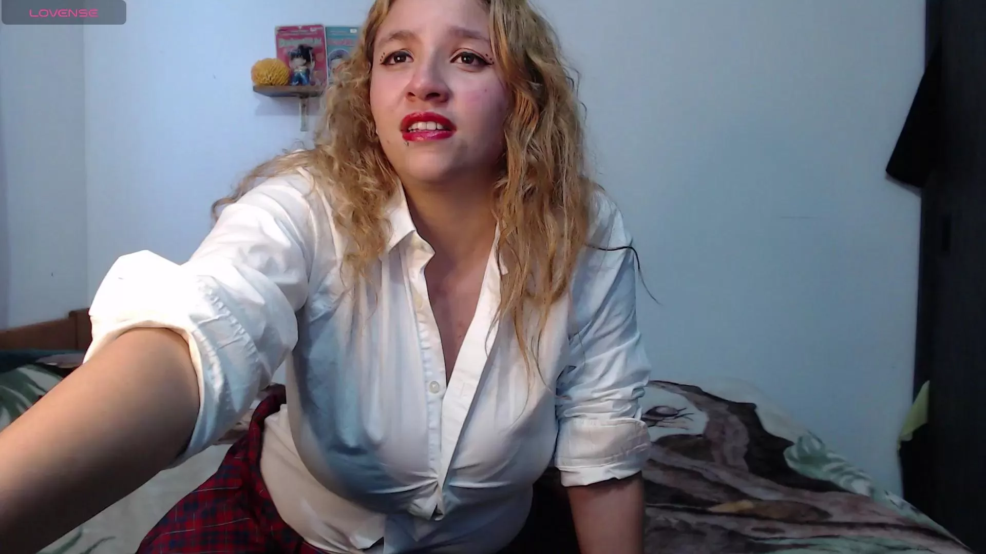 Offline BriannaGirl1 on Cam4