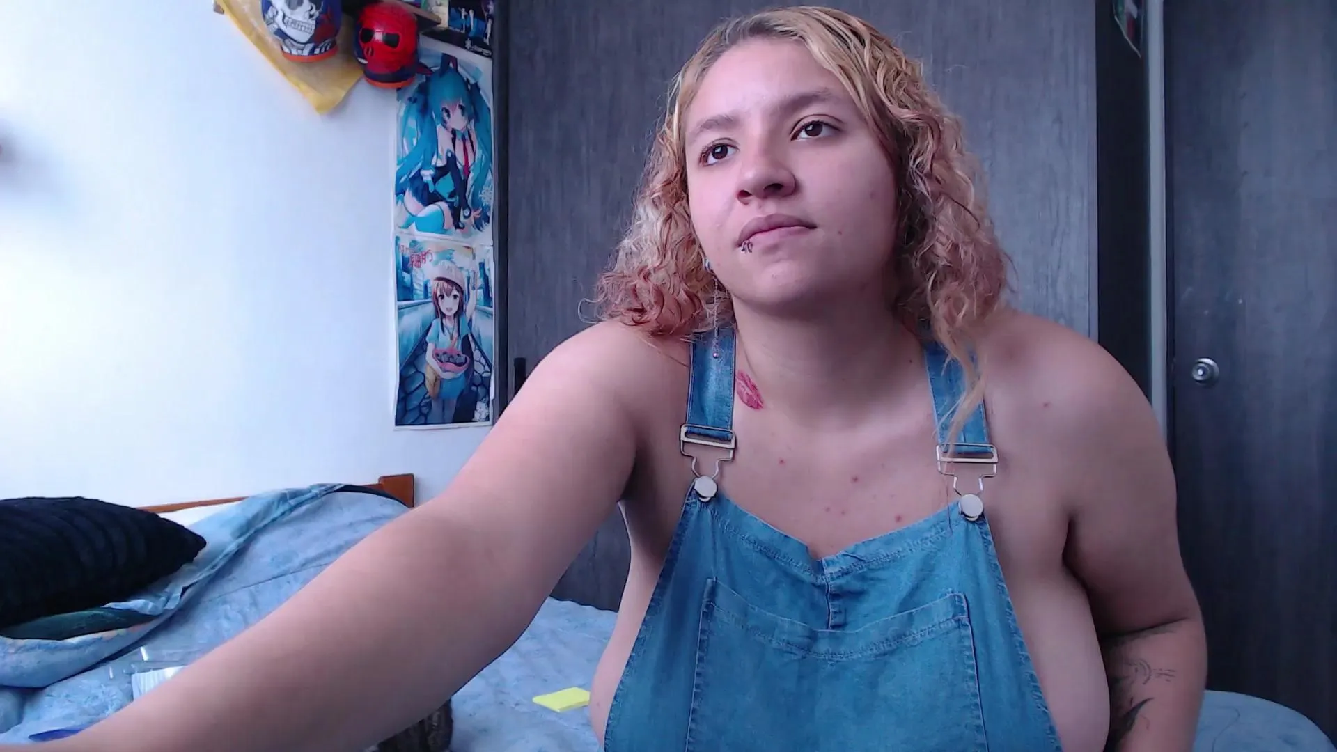 Offline BriannaGirl1 on Cam4