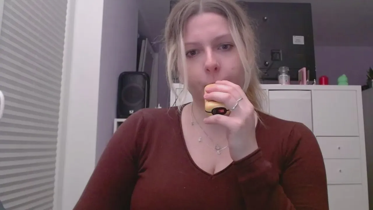 Offline BritneySensual on Cam4