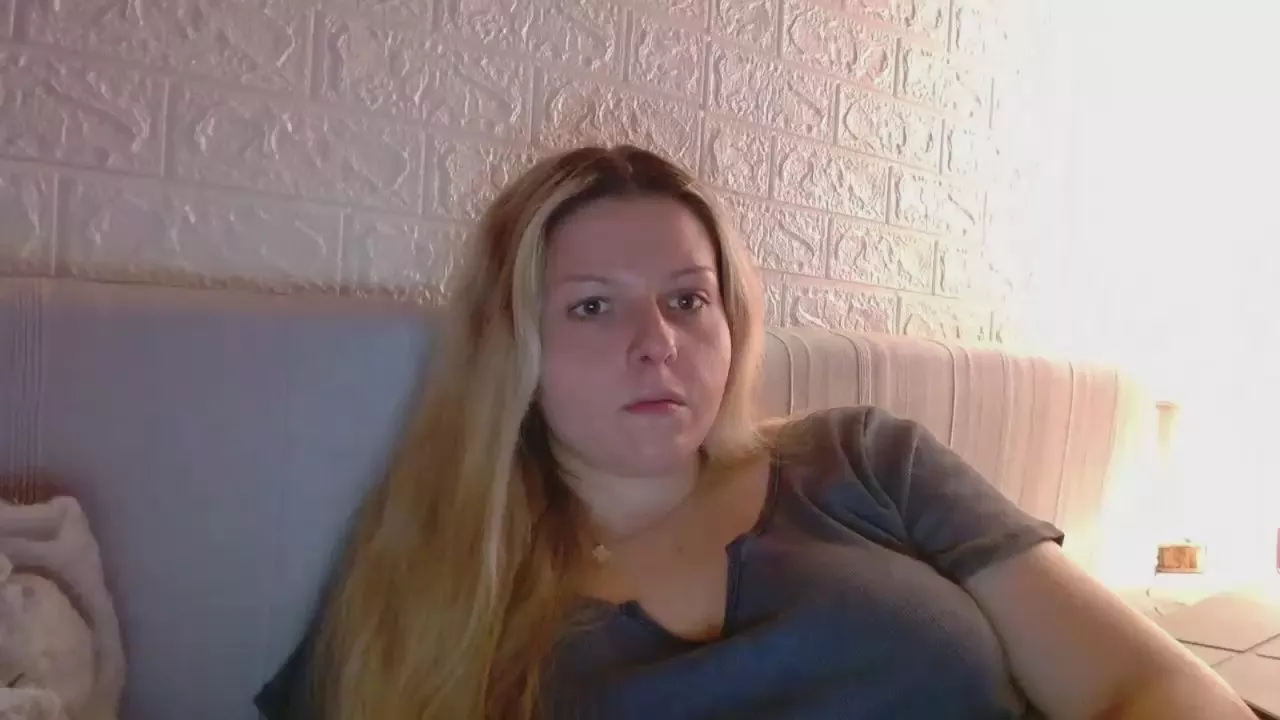 Offline BritneySensual on Cam4