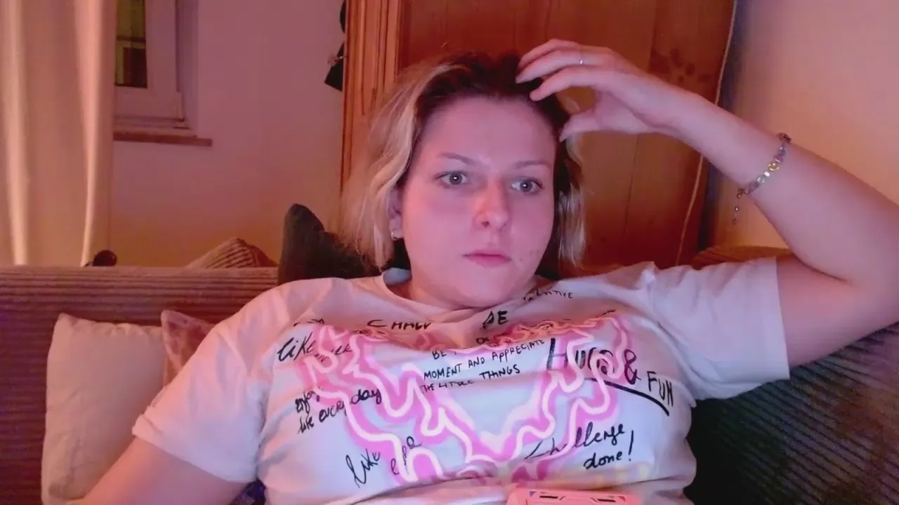 Offline BritneySensual on Cam4