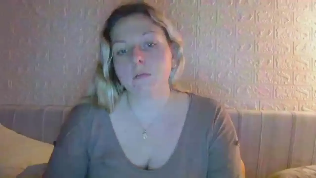 Offline BritneySensual on Cam4