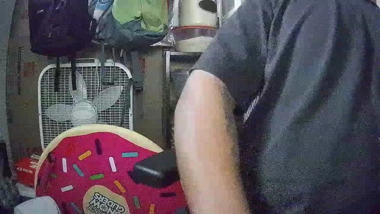 Offline Bryan42LA on Cam4